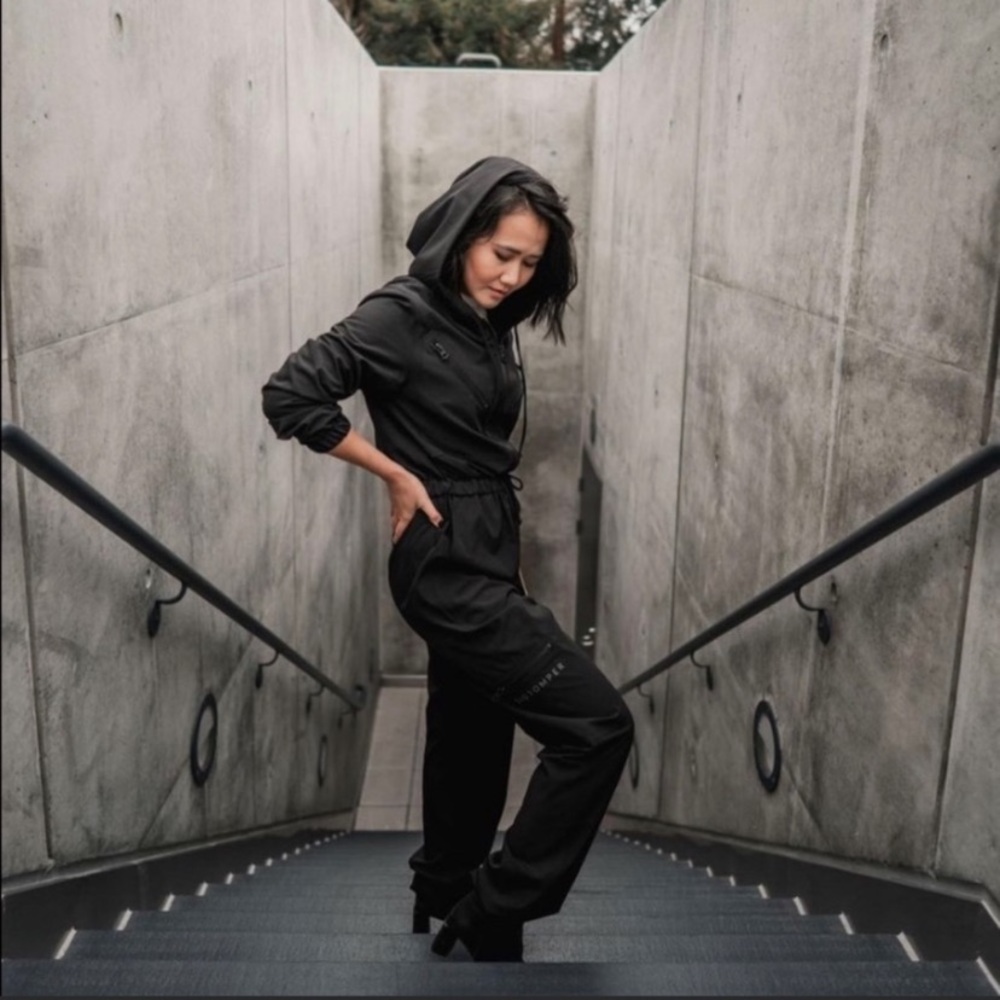 BIOROMPER BLACK HOODED JUMPSUIT UNISEX XL - Picture 3 of 9